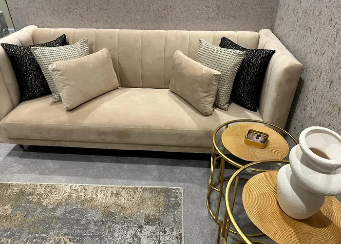 Oasis Boutique New Luxury Apartment ,Central Location