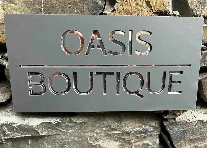 Oasis Boutique New Luxury Apartment ,Central Location